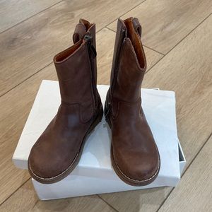 Cardin McCoy Chelsea Boys Boots Size 10 / Chocolate